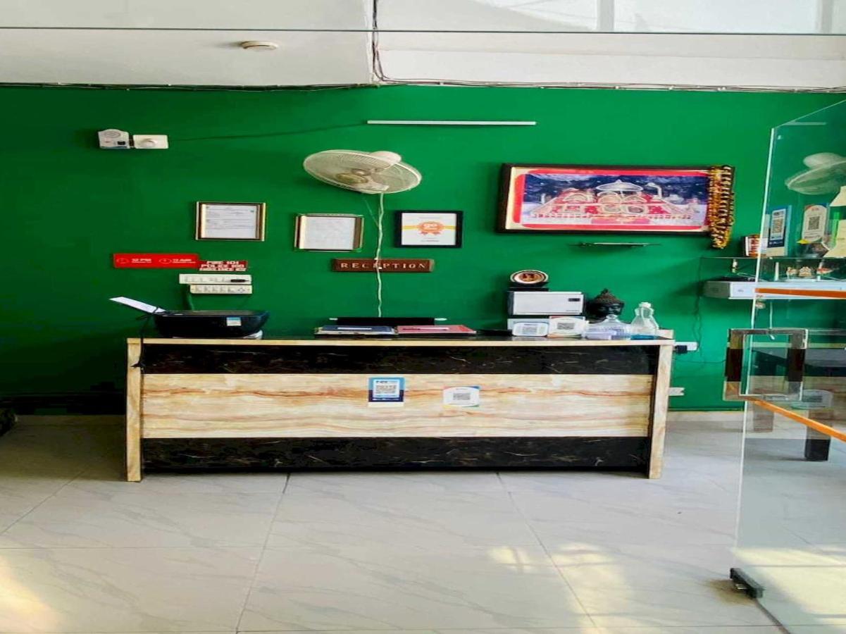 Hotel O New Fiza Jammu Eksteriør bilde
