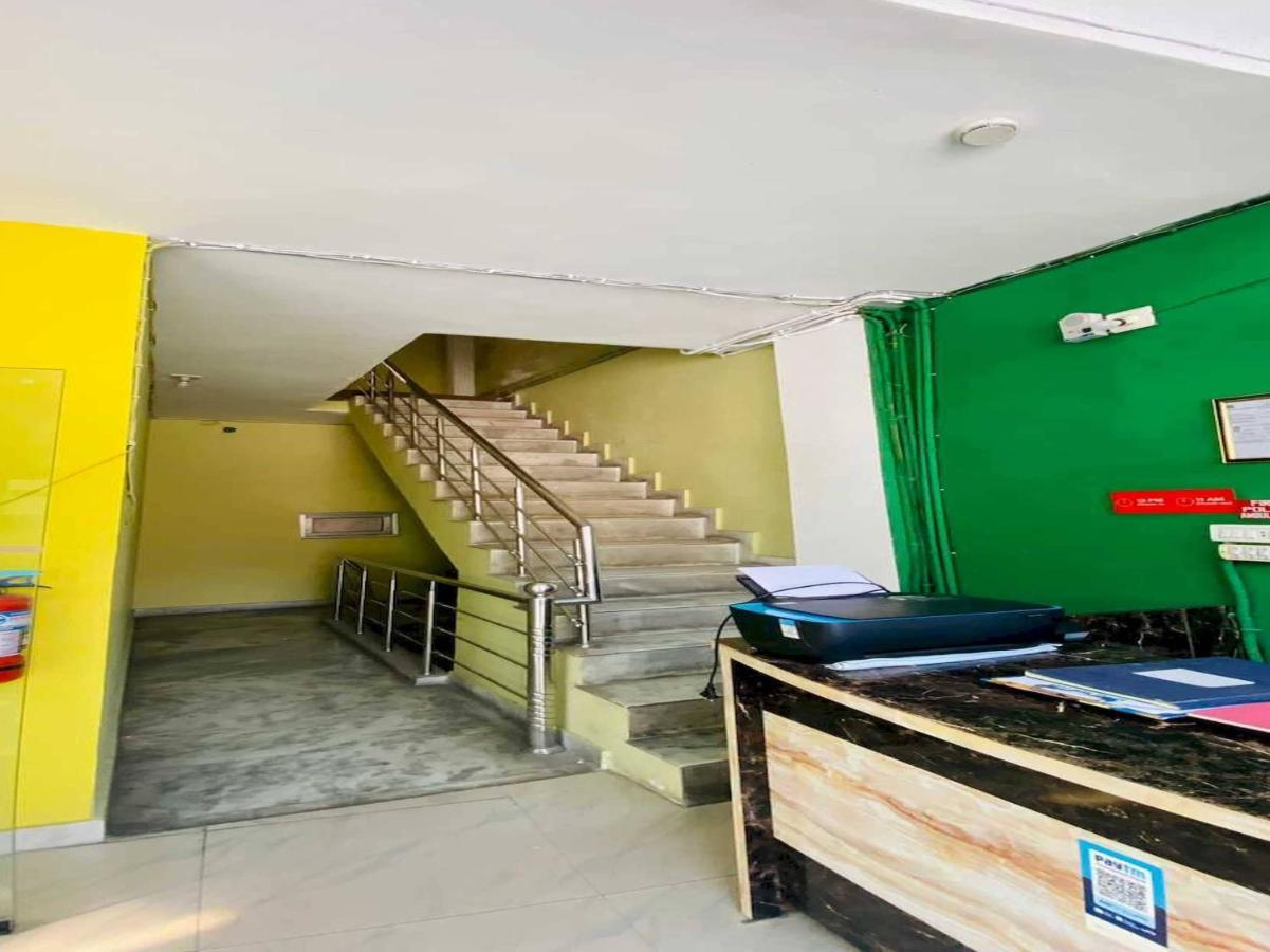 Hotel O New Fiza Jammu Eksteriør bilde